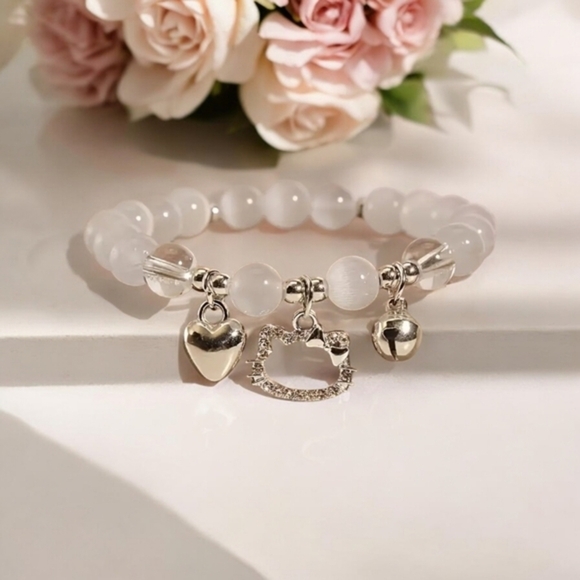 NEW Hello Kitty Charm Beaded Bracelet Pink & Silver‎ Jewelry Kawaii Accessories - Picture 1 of 2